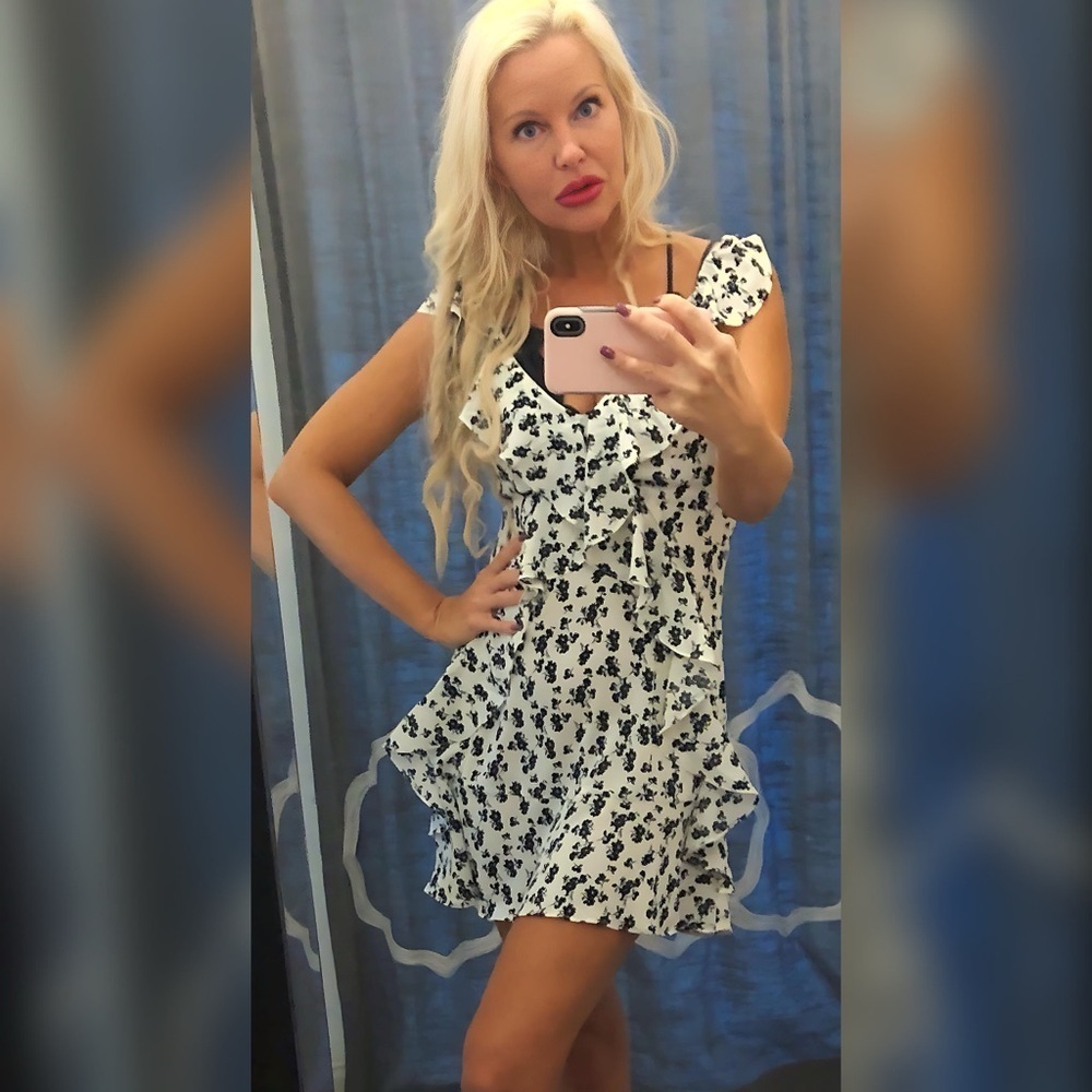 NEW! White Ruffle Dress with Black Floral print- V Neck!
